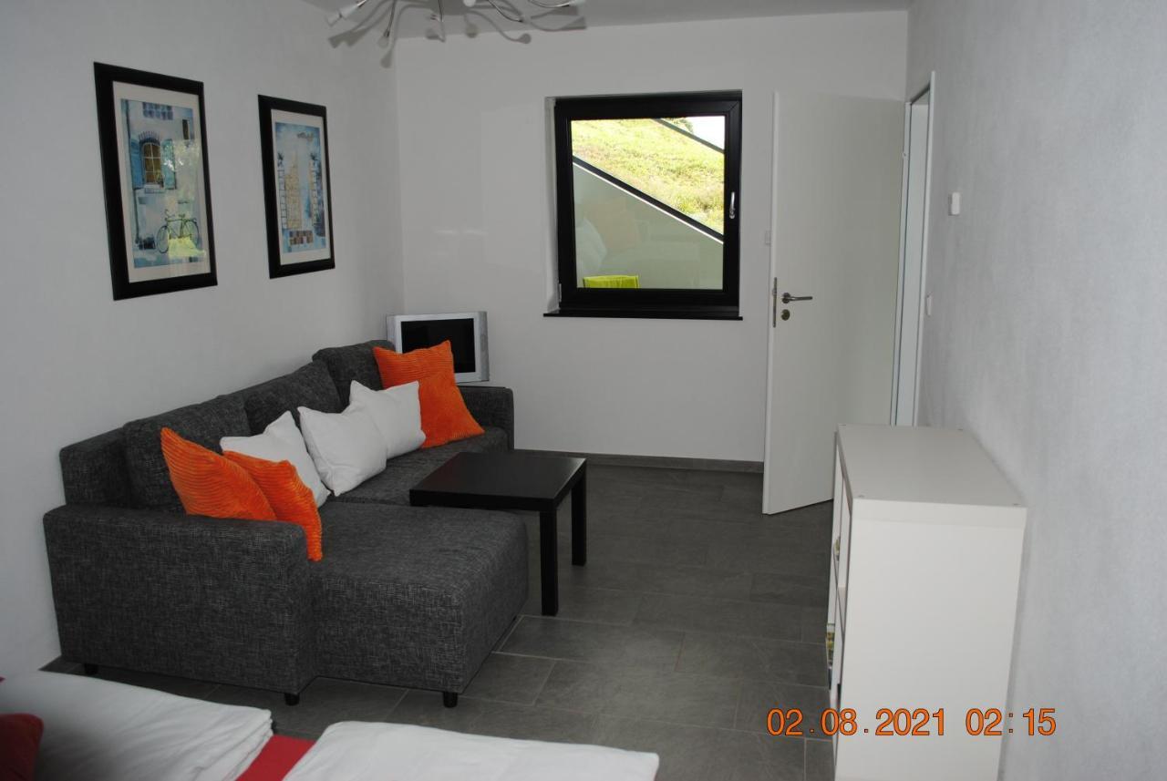 Ferienappartment Lahnhoehe Laurenburg エクステリア 写真